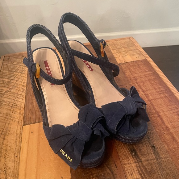 Prada espadrilles - size 6 - Picture 1 of 6